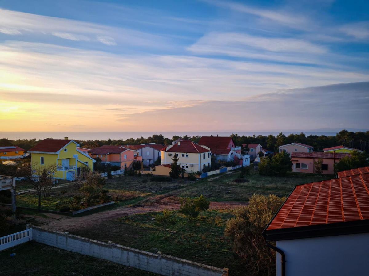 Villa Mena Vir Eksteriør bilde